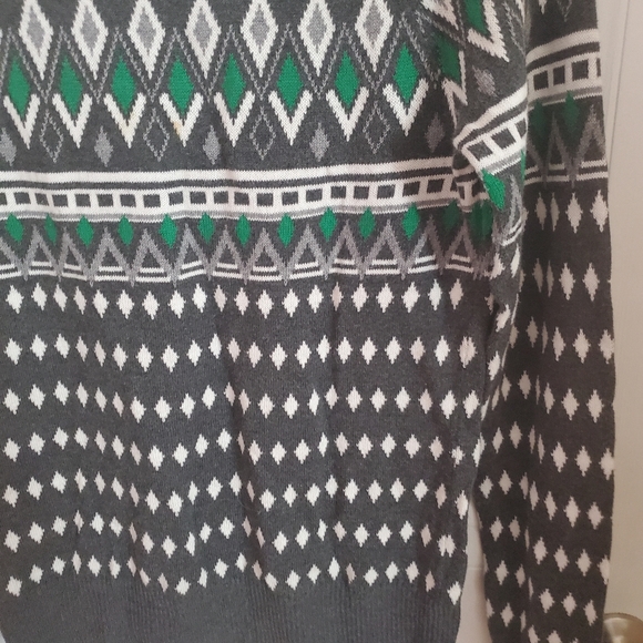 Merona Sweater - Picture 3 of 16